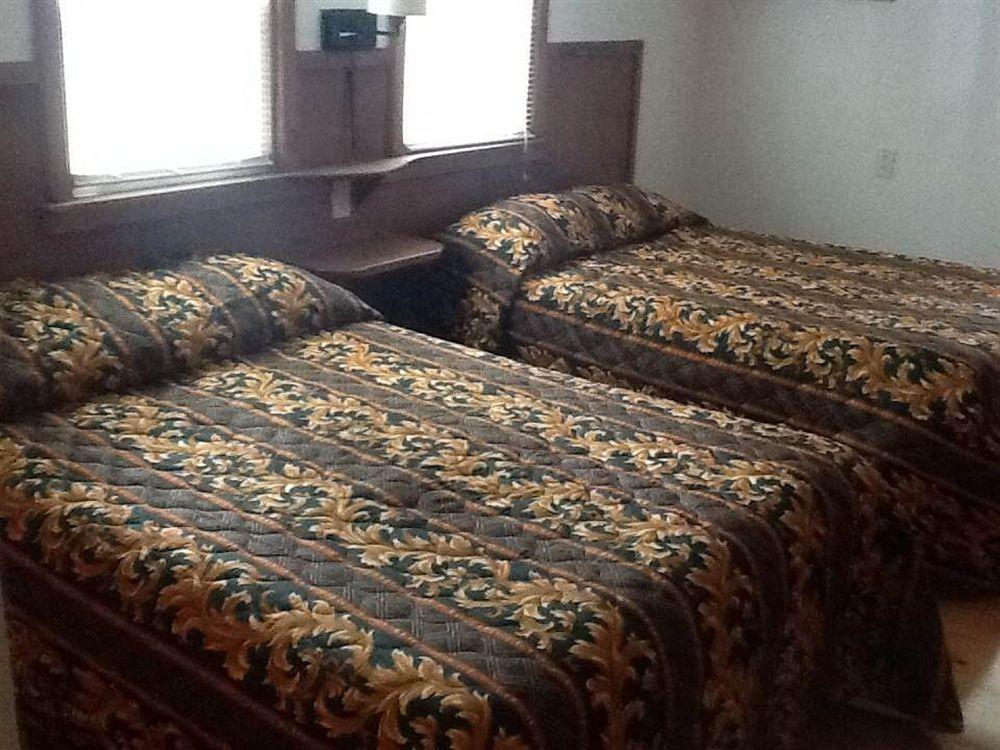 King Hendrick Motel And Suites Lake George Exteriör bild