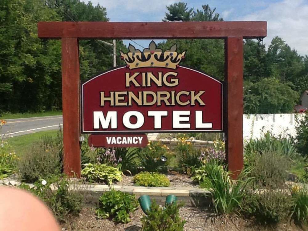 King Hendrick Motel And Suites Lake George Exteriör bild
