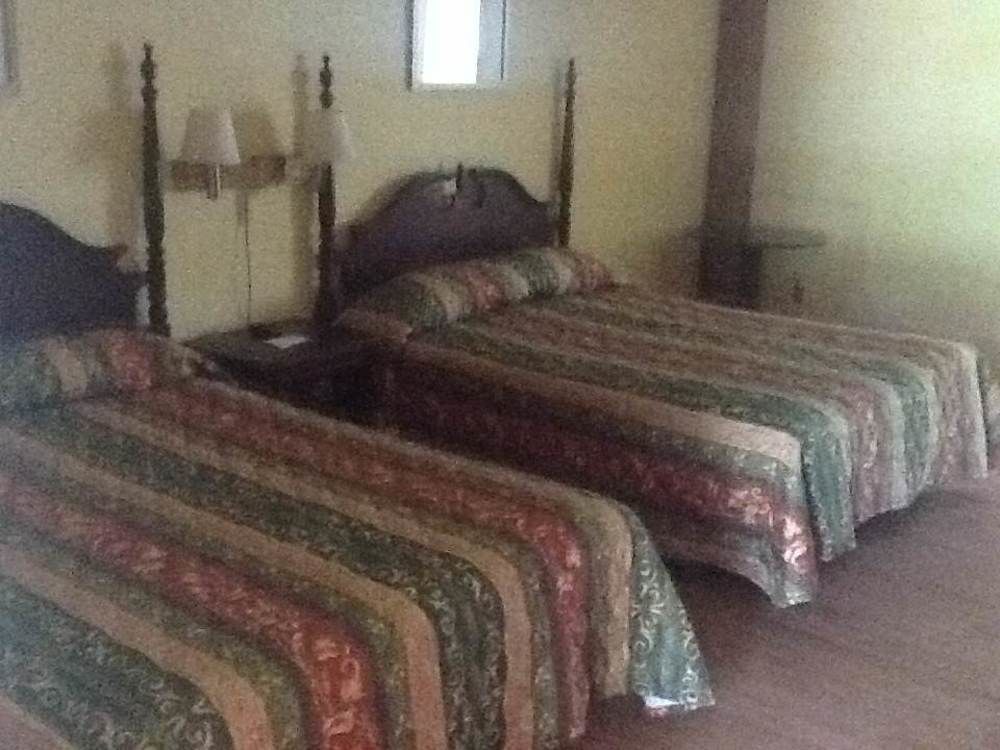 King Hendrick Motel And Suites Lake George Exteriör bild