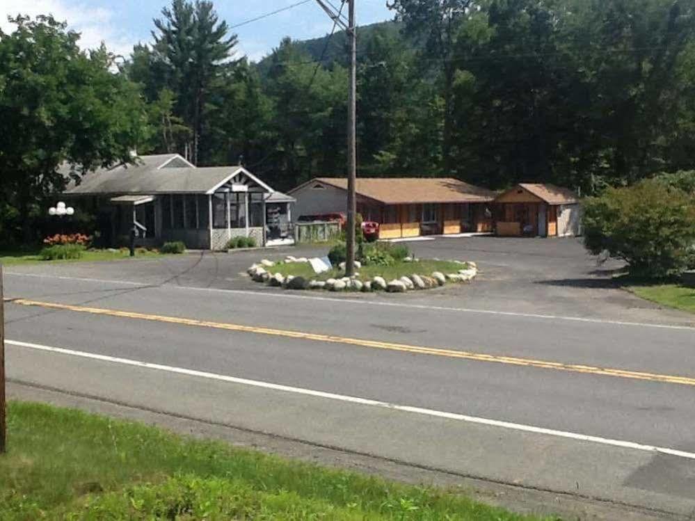 King Hendrick Motel And Suites Lake George Exteriör bild