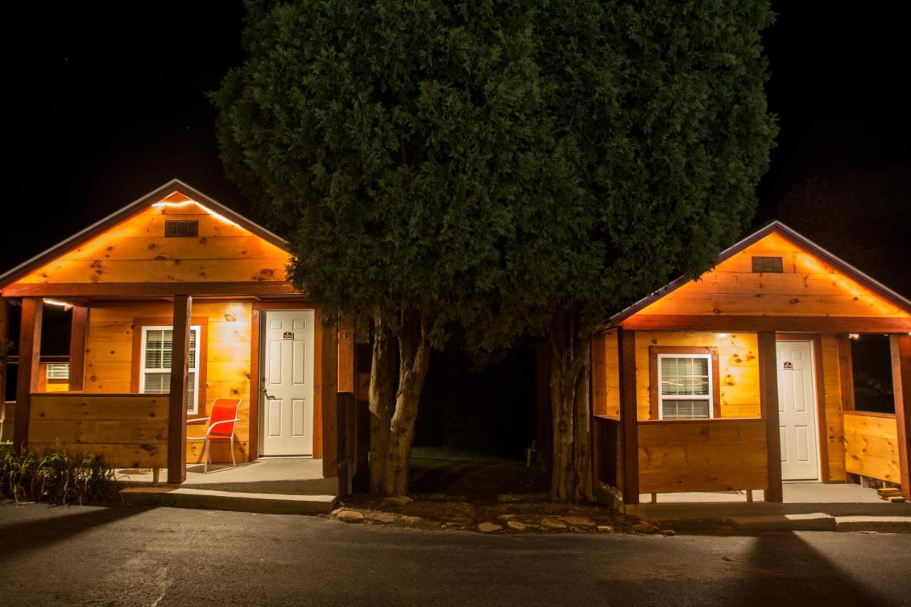 King Hendrick Motel And Suites Lake George Exteriör bild