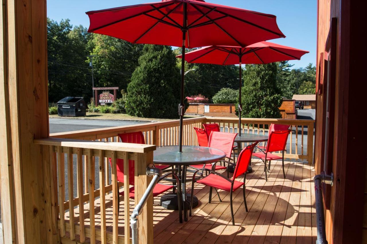 King Hendrick Motel And Suites Lake George Exteriör bild